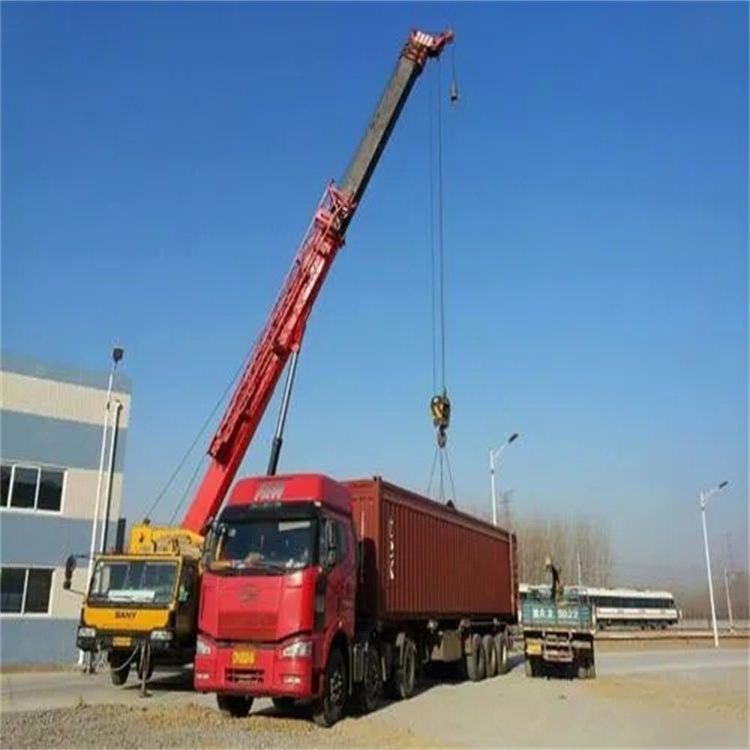 石台县路灯高空安装如何选吊车？租赁费用、施工流程及安全规范全解析