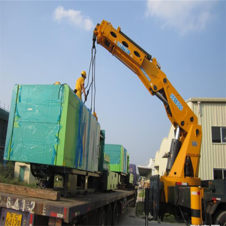 石台县100吨折臂吊出租大概多少钱