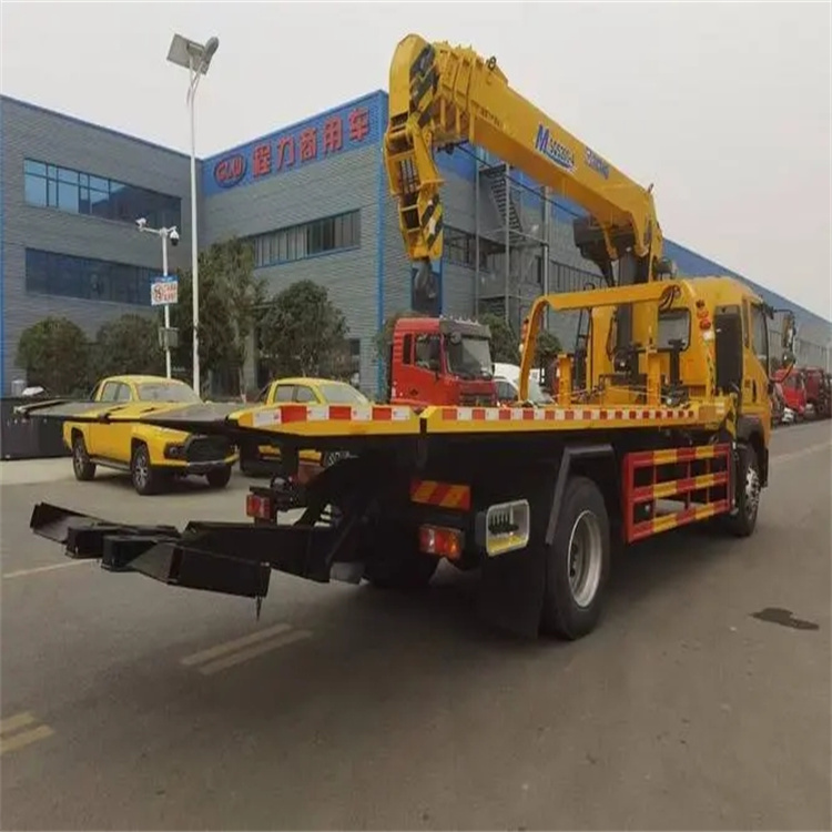 石台县附近小随车吊出租电话，轻松解决搬运烦恼