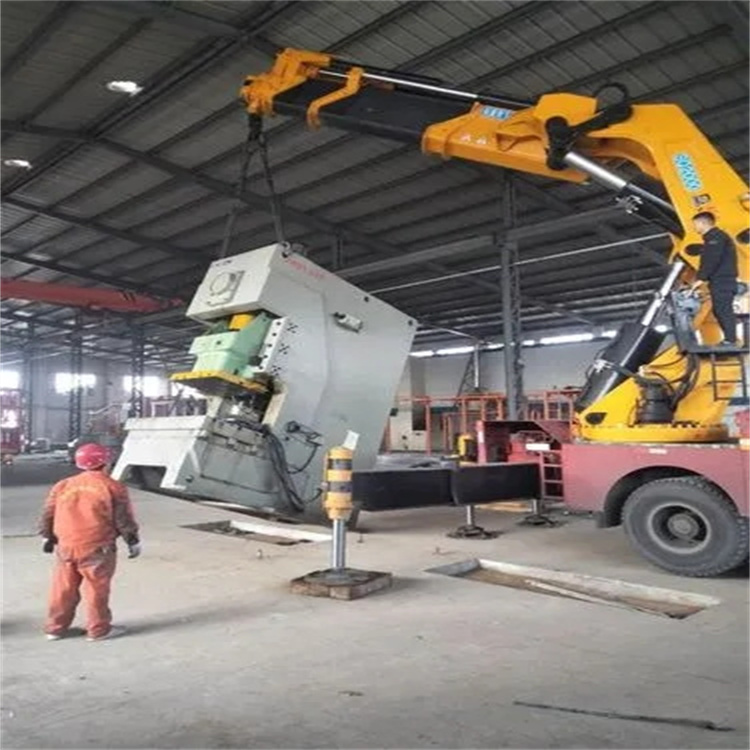 石台县80吨折臂吊车出租附近电话